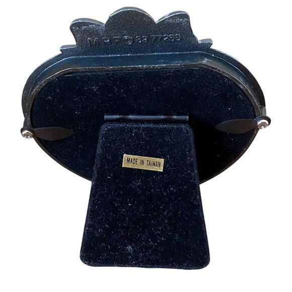 Two Jennifer Moore & Lawrence Victorian Heart-Shaped Antique Silver Frames - Picture 6 of 8